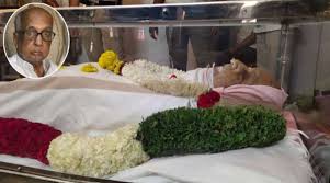 ಸುಮನಹಳ್ಳಿಯ ಚಿತಾಗಾರದಲ್ಲಿ ಚಿಮೂ ಅಂತ್ಯಕ್ರಿಯೆ 